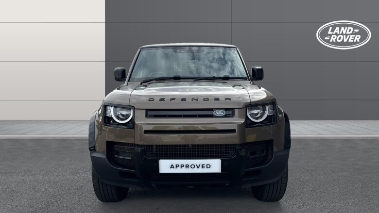 Land Rover Defender 90 Diesel 3.0 D200 Hard Top Auto